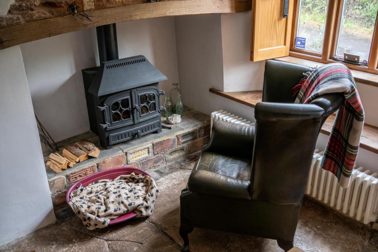 Woodview - Cosy 1840S Cottage In Chew Valley And Mendip Aonb Compton Martin エクステリア 写真