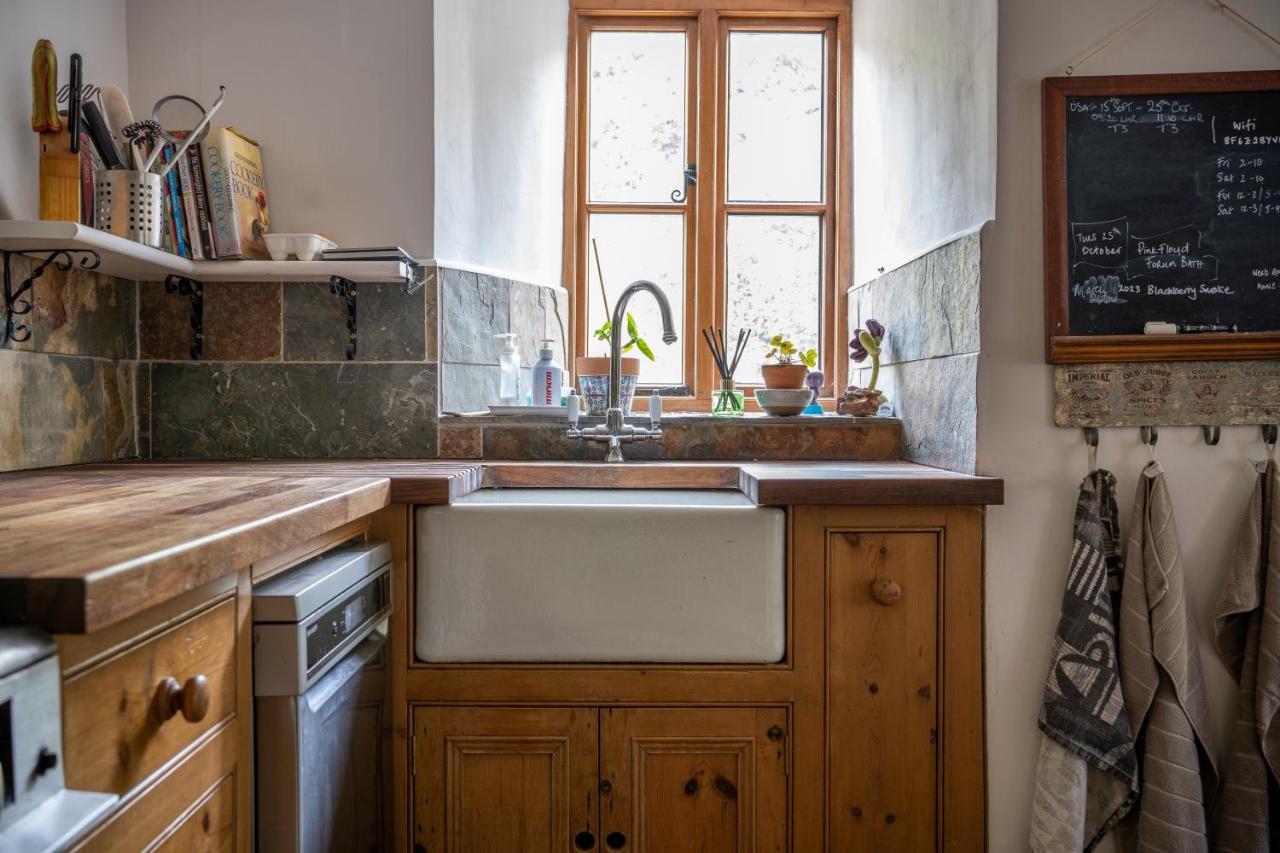 Woodview - Cosy 1840S Cottage In Chew Valley And Mendip Aonb Compton Martin エクステリア 写真